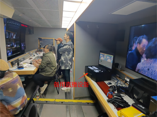设备调试工作照4B.png